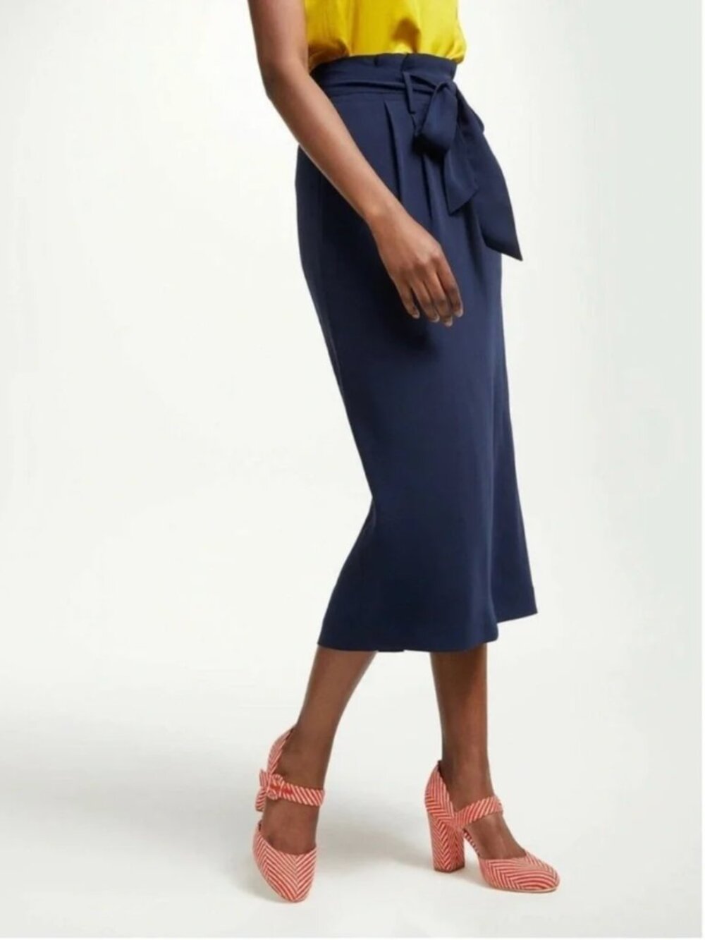 Boden Melina Paperbag Navy Skirt Size 8